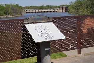 Art - Mississippi high five