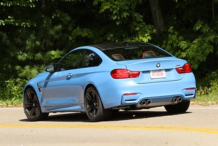 Drivin the Tail of the Dragon - Photo by Killboy.com