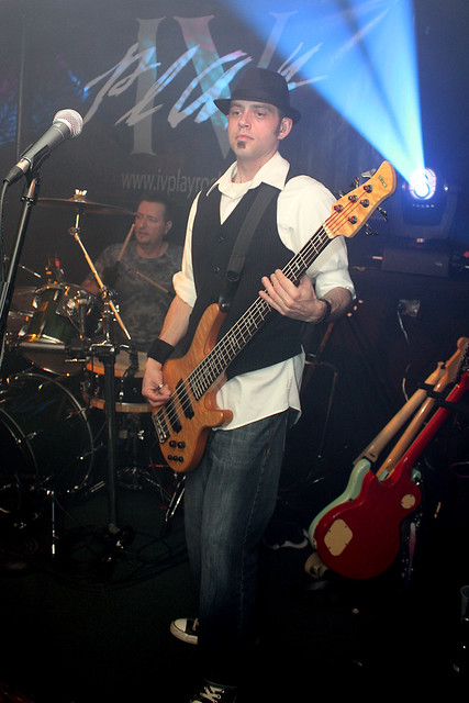 The Cover Band - IV Play