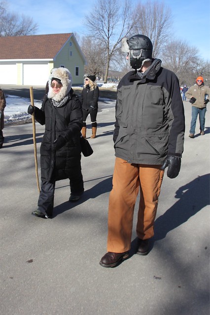 At the gates by 11:15