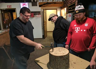 Hammerschlagen - Kevin beats Craig