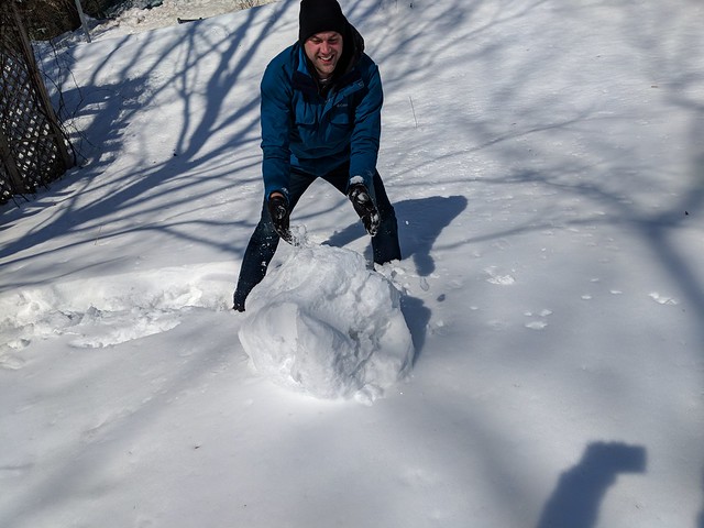 Makin a snowball