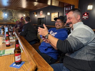 Nathan D - Lookin at funnies