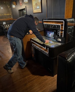 Jukebox - Pickin the tunes