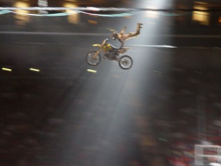 One handed seat grab