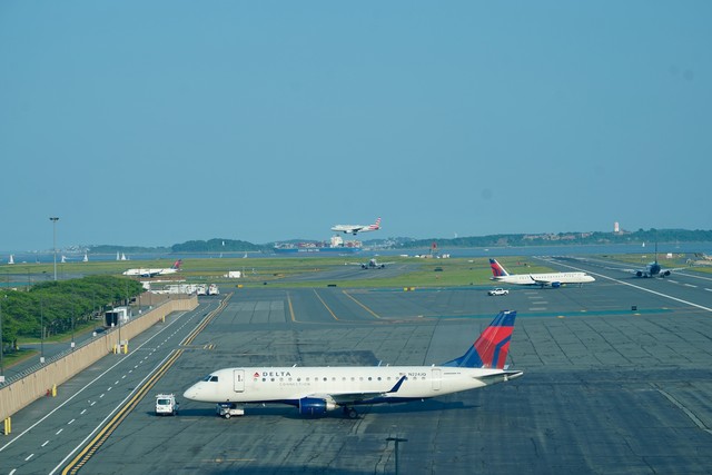 Checked in at the Hyatt. The sound proofing on this hotel is unbelievable. Can't hear a thing thi...