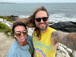 Walkin along the cliff walk