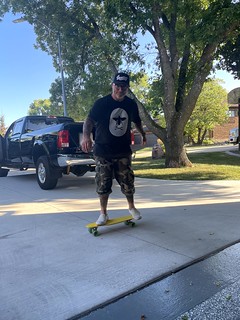 Skateboarding - Ridin around