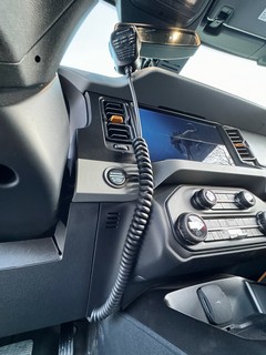 GMRS Mic cable routed under the dash