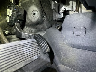 3' CAT-6 Extension will be tucked behind the center console panel when not in use. Then I can jus...