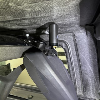 Midland Ghost Antenna mounted to the rear Bronco rollbar via the rear speaker mounts