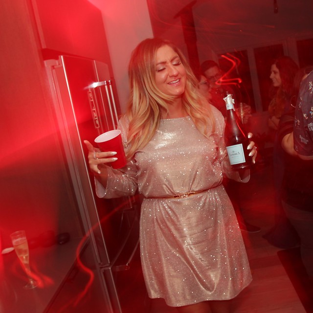 Ricki is having a good time