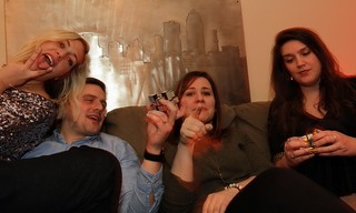 Lyndsay Clark - Solvin things