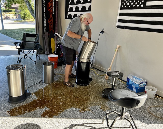 Grainfather false bottom slipped out. Grain bag cannonball.