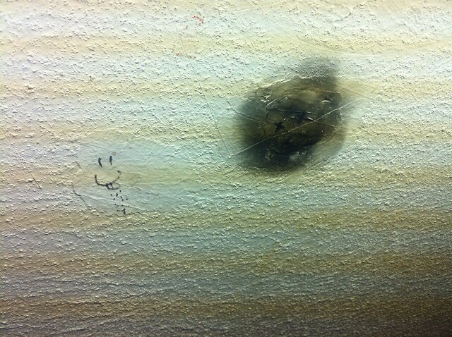 Little cloud guys on the ceiling