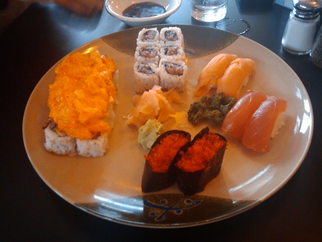 Havin a little bit o sushi for dinner
