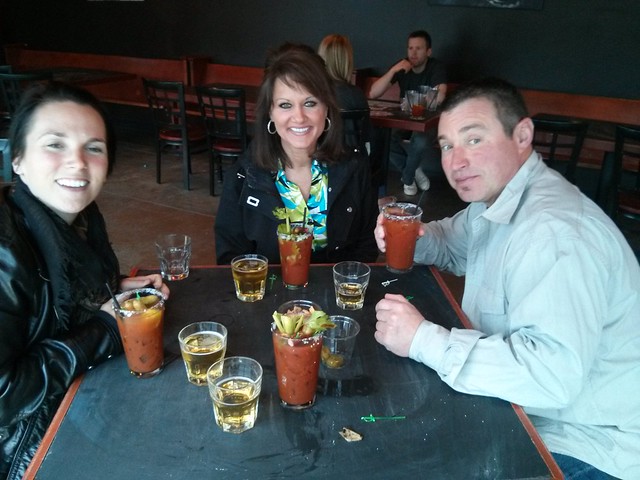 Bloody Marys wit moms!