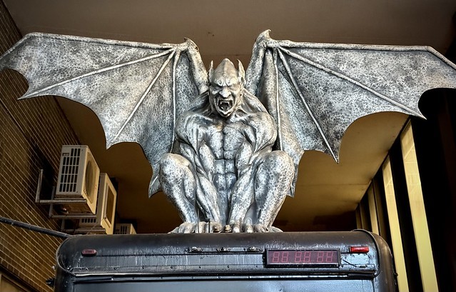 Alley trailer gargoyle