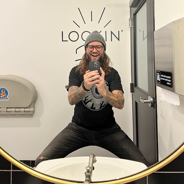 Look how good I look!