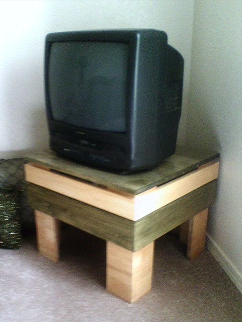 A nice table that Lindsey's brother built