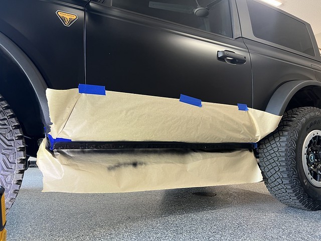 Painting these pinch seams matte black