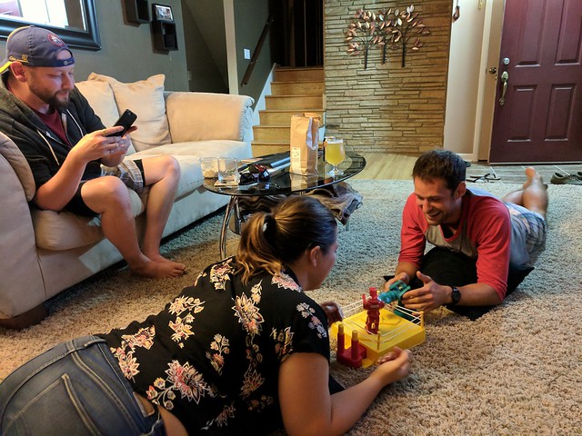 Rock em sock em robots