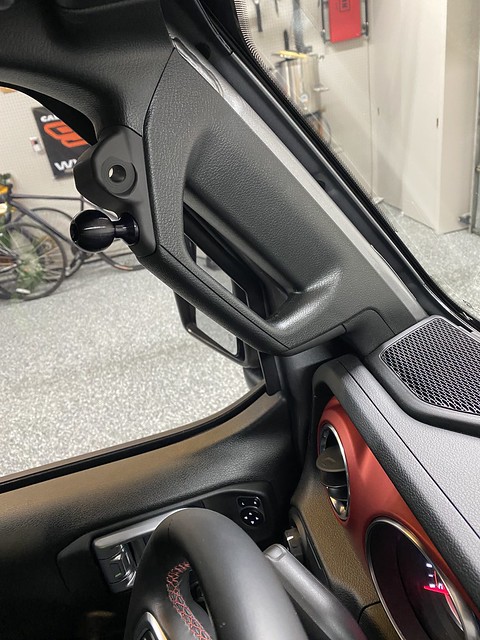Mounted my CMM doorless mirror mounts