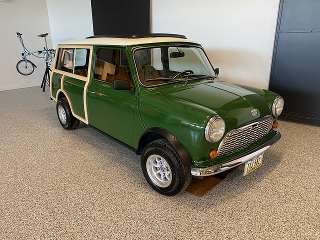 Mini