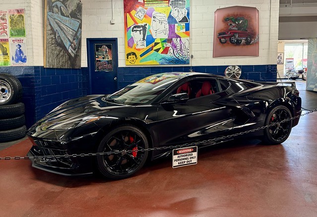 The C8 Corvettes look best in black