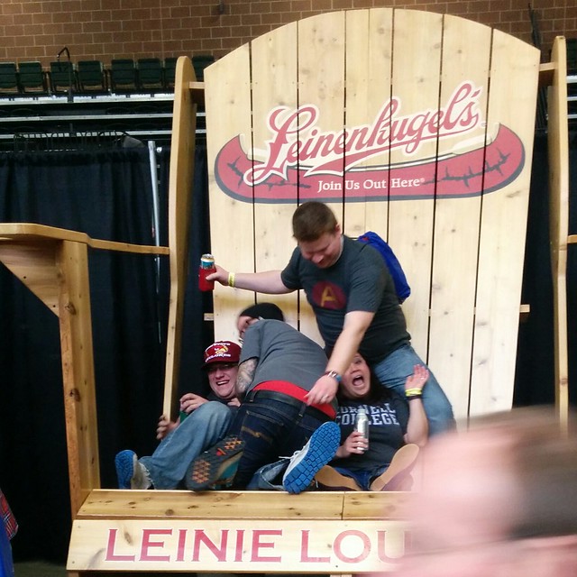 wrastlin around on the lounger