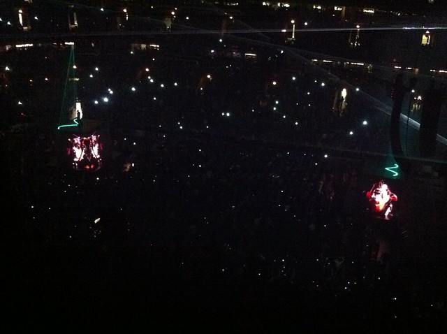 Kanye and Jay-Z rottweiler stages