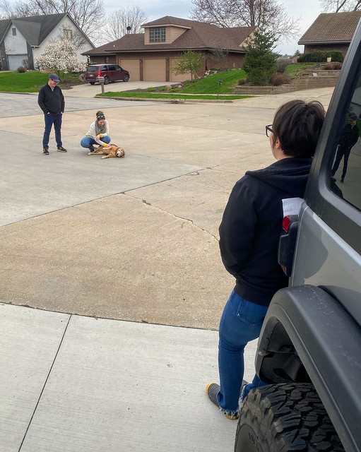 Nick and Nicole walked by. Garth didn’t abide by the social distancing guidelines