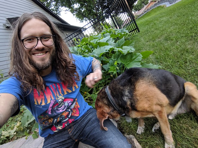 Garth hates having his photo taken