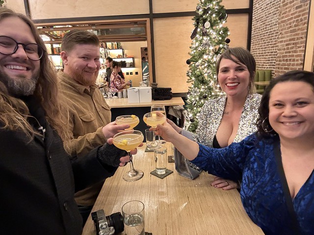 Closing down Bar Nico