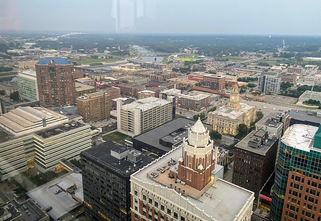 SE Des Moines from the 34th floor.