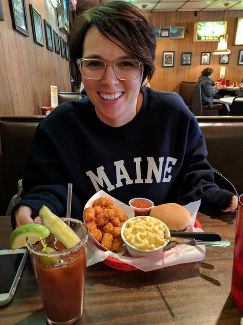 Mission: accomplished. (She had to substitute a pizza burger for the slice of pizza)