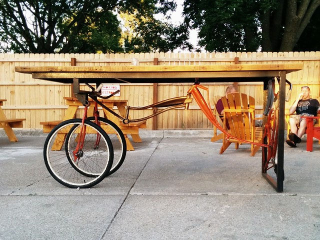 This is a rad table.