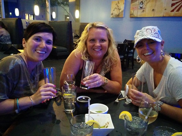 Met up with these girls for some sushis