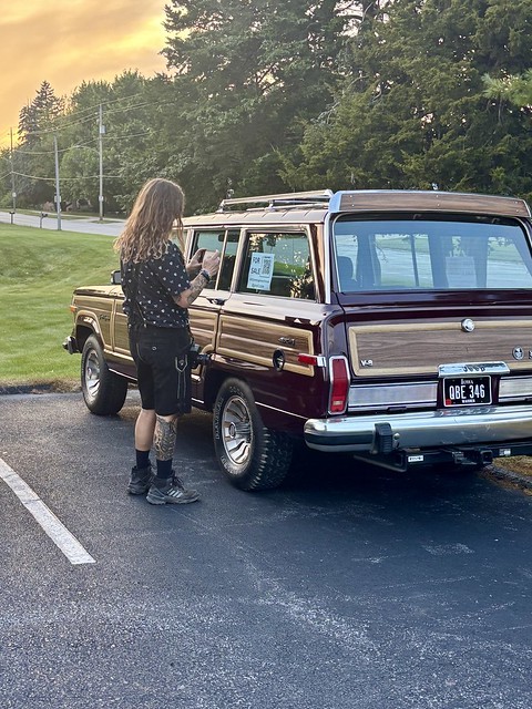 Lookin at a Jeep