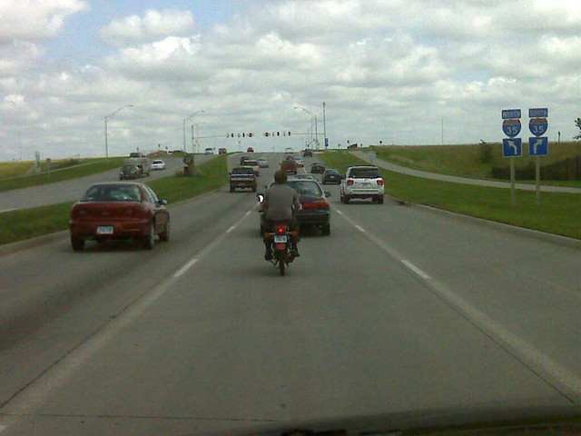 This little moped thing had tiny tiny tires.