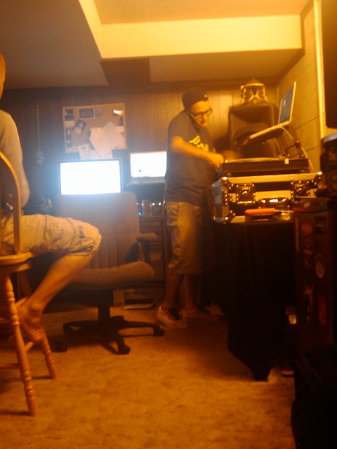 Chillin in @djdiverse's basement.