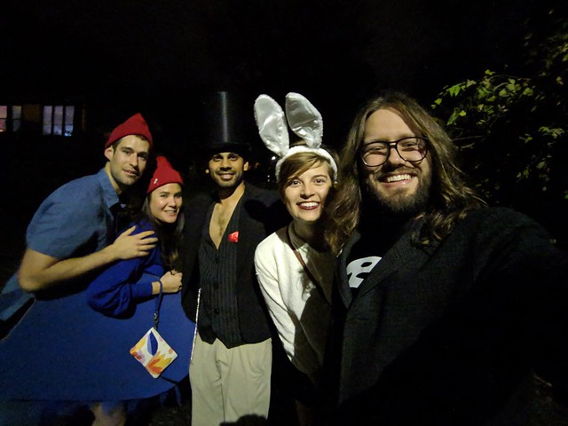 Gravi-dudes and gravi-gfs