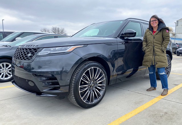 Gonna be bringing this new Range Rover home after they put some gold accents on.