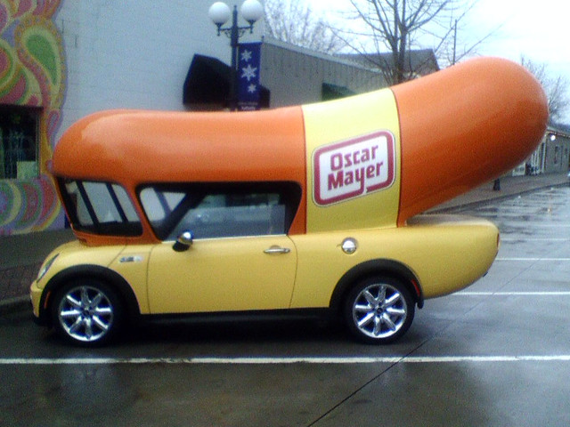 Mini Cooper Oscar Mayer Weinermobile