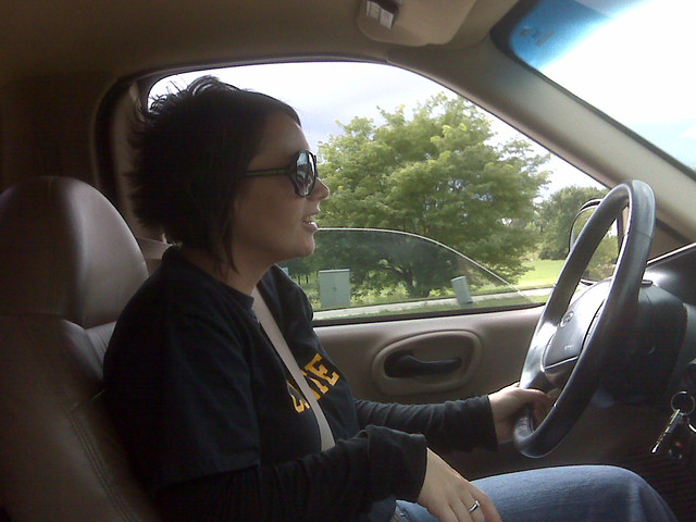 Wifey drivin the truck