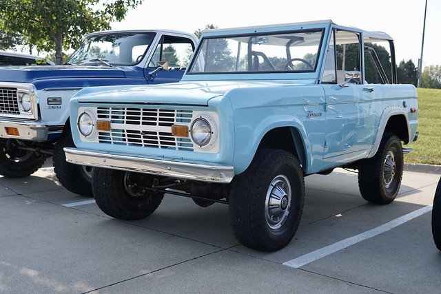 72 Bronco