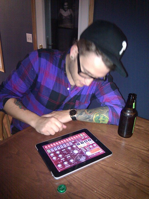 Diverse playing with ielectribe