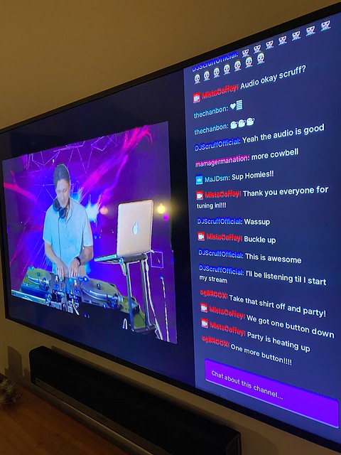 When your buddy is on twitch, it’s fun to talk shit