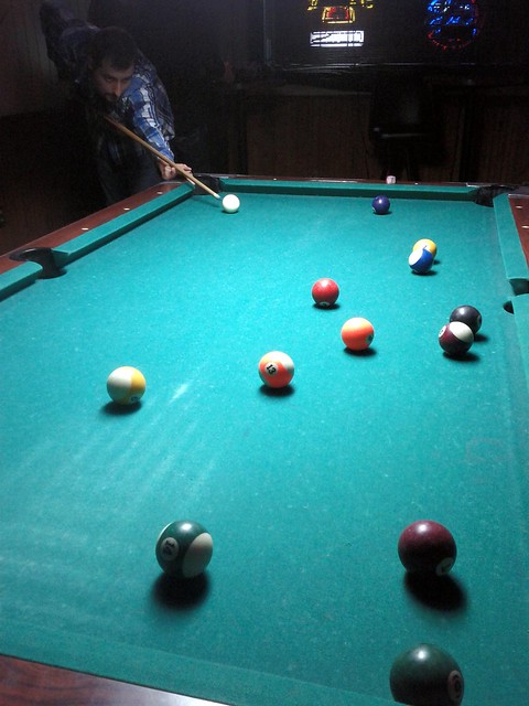 Shootin pool with Wingert
