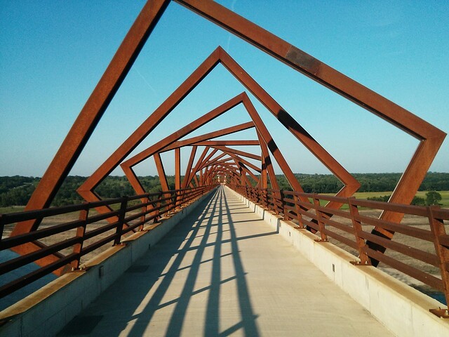 This bridge seems pretty cool.